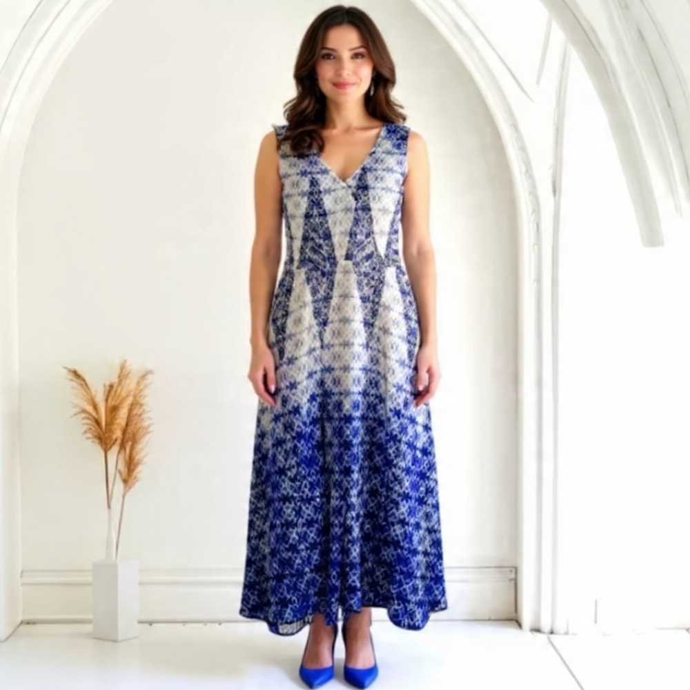 M/L👗Charlie Jade 💯Silk Blue V-Neck Sleeveless Maxi Dress